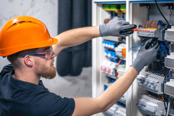 Best Electrical Contractors for Businesses  in Campton Hls, IL
